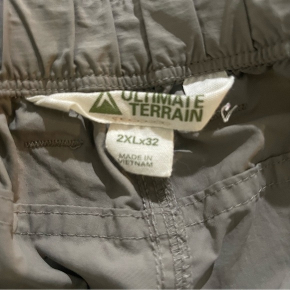 Mens Ultimate Terrain Convertible Cargo Pants/Shorts - Picture 4 of 4